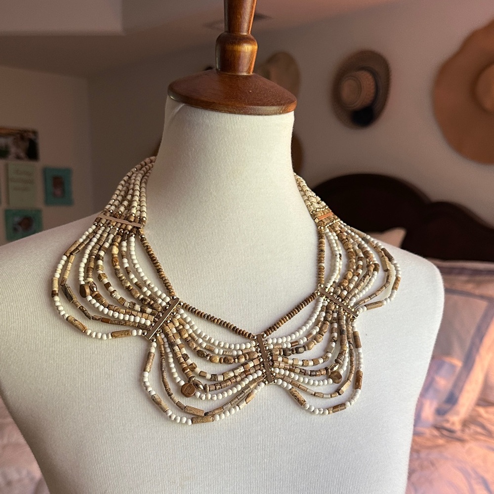 Elegant Gold and White Beaded Necklace